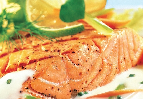 Филе лосося в сливочном соусе с тмином