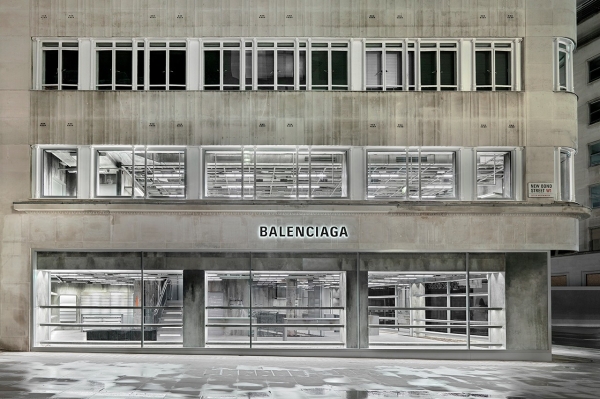 В Лондоне открылся новый флагманский магазин Balenciaga