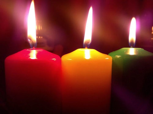 Обряд на три свечи, чтобы поправить любовные и сердечные дела