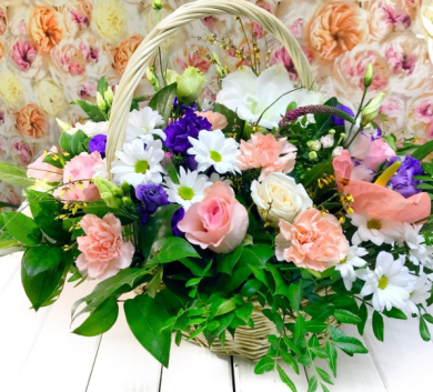 Доставка свежих цветов к вашему празднику